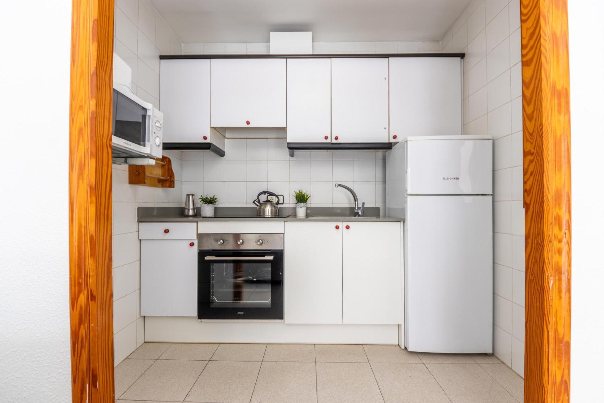 Apartamentos Varadero Arysal Salou Bagian luar foto