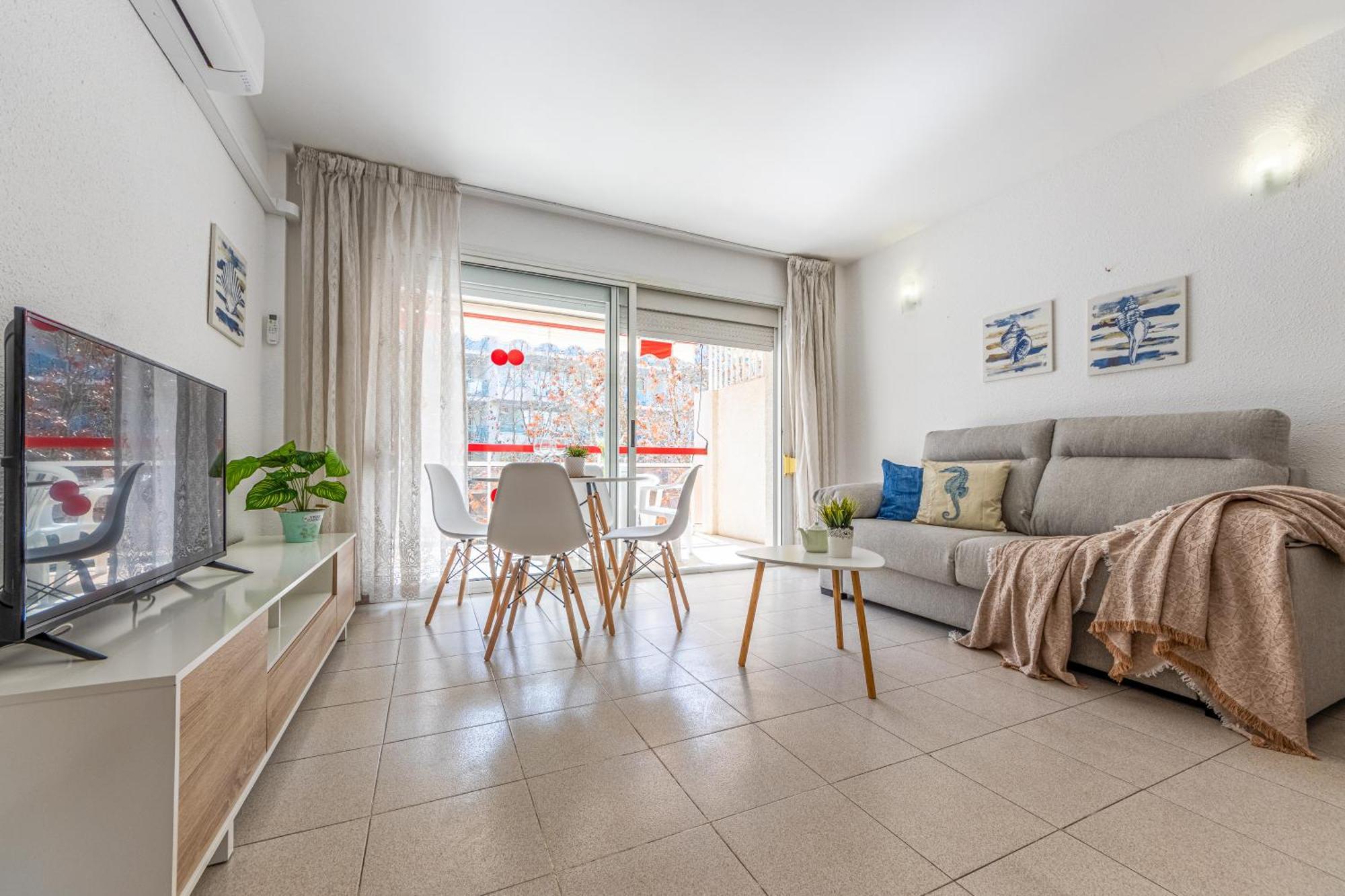 Apartamentos Varadero Arysal Salou Bagian luar foto